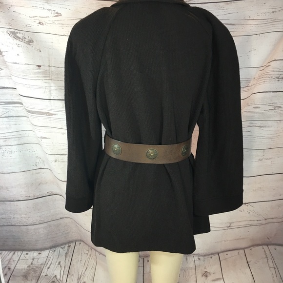 ST JOHN KNIT BROWN JACKET TYPE CARDIGAN EUC - Picture 3 of 9